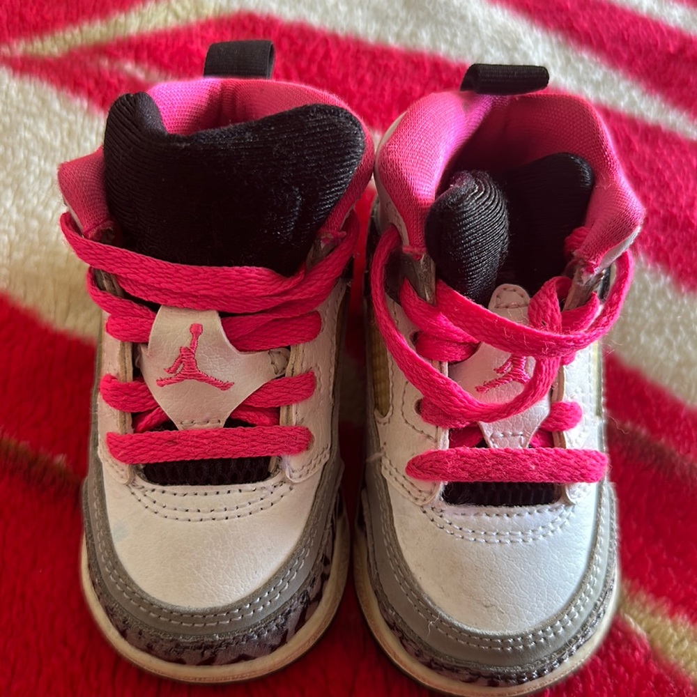 Infant girls Jordan Spizike TD sneakers